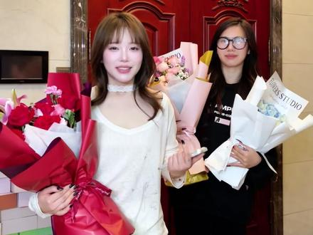 你要先做自己的女王,在被世界加冕,小佳在这里祝姐妹们3.8女神节快乐!#vlog日常 #记录真实生活