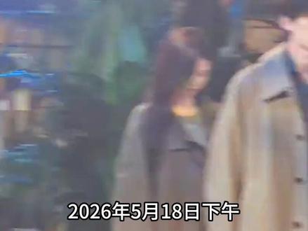 爆料同回小区,两小时内双方工作室火速辟谣,内娱最快反转瓜。 #白鹿 #周翊然 #白鹿周翊然 #白鹿周翊然方辟谣恋情 #热点