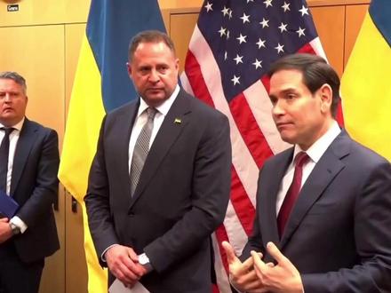 俄军突破太快,乌军一个营当督战队震慑逃兵,朝军进入乌本土作战