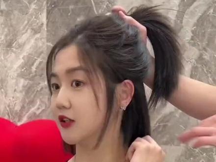 层次感 一刀切短发 #2023流行发型推荐 #初恋锁骨发 #锁骨发适合 25~45岁女生 #女士减龄短发推荐#上海发型设计师沈泽 @DOU+小助手