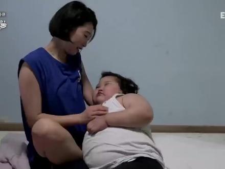 小女孩只有5岁,体重却高达95斤,这是为什么呢?