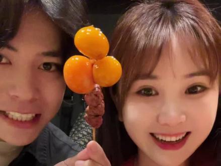 提三个灯的提灯你们见过吗!?夫妻深夜小酌时间到!(虽然没领证但是订婚了也算夫妻了吧!!)#情侣日常 #仪式感不能少 #海外生活 #夫妻日常 #提灯