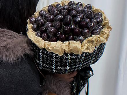 #车厘子花束#花艺培训 #抖音好物年货节 看一个女人是否清醒,就看她是否相信爱情~ 👌