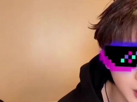 宝哥迟到王已经传到娱乐圈了#旭旭宝宝#旭旭宝宝传媒公司#李宏毅#上热门