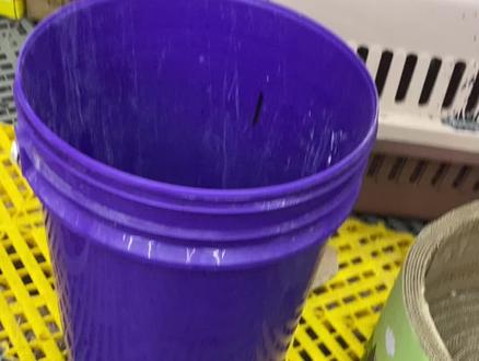 50块钱的自洁素和400多的轮清你会怎么选?#精致洗车 #撸车日常 #艾卡莱斯 #自洁素 #精洗