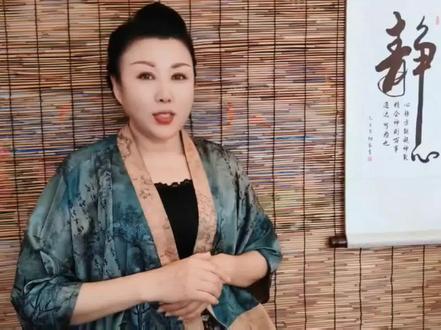 九月初九重阳节,民俗吃三样五个禁忌要记牢,寓意来年延年益寿。#九九重阳节 #国学文化 #九九重阳节浓浓敬老情 #重阳节敬老