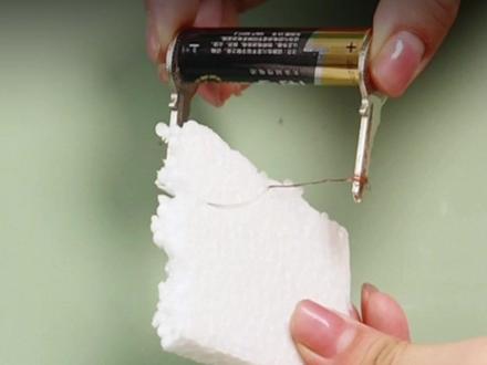 用真实有趣的科学小实验,来科普物理化学知识点,从小培养孩子的物理化思维,为初高中学习打下深厚的基础。#趣味科学#物理启蒙#亲子实验#科学小实验