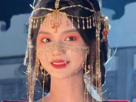 拼接版手势舞绝对不是记不住动作 #听夜雨 #手势舞 #刘念