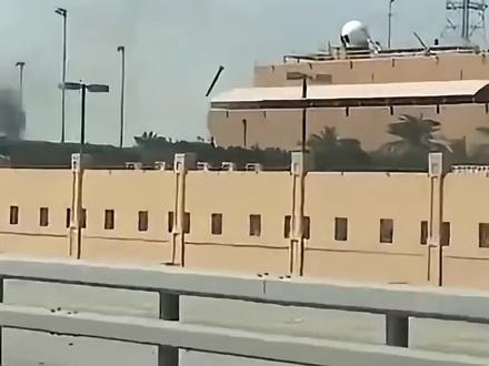 伊朗的导弹发射车让卫星难以捕捉 #军事科普 #军事爱好者 #军事迷 #军迷发烧友