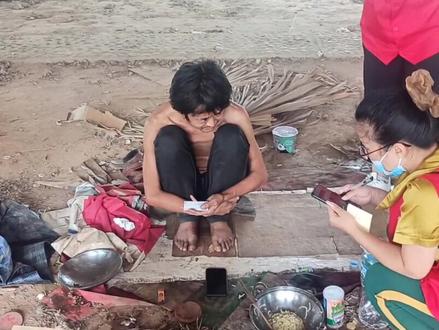 多个网友说他是湖北黄冈2005年高考状元,叫李永华,现在流浪在东莞,有没有人认识。#寻亲 #抖音寻人 #传递正