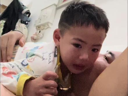 小朋友第一次感受#二蛋叔叔 的威力😂😂