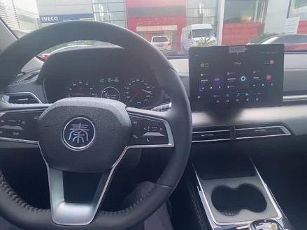 比亚迪全新秦EV胎压复位教程 #比亚迪精诚服务 #用车小知识