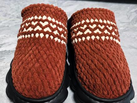 2026年元旦作业#我的手工作品 #毛线钩织 #纯手工编织拖鞋