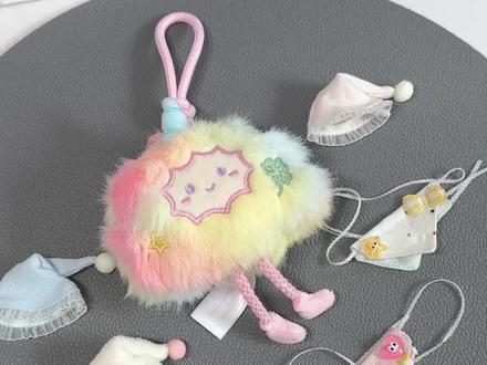 为了养小云朵,我居然做了这么多配件! 软乎乎的太可爱啦~~#娃衣 #毛绒挂件 #nfc #盲盒 #nfc触唤宠物