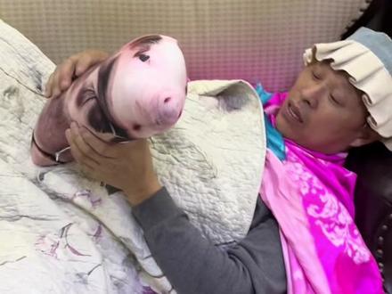 你们要的生宝宝场景来了!又是保胎又是吃蟑螂药的,终于要生了🤣🤣🤣#搞笑视频 #家庭搞笑 #抖音小助手 #萌娃搞笑日常