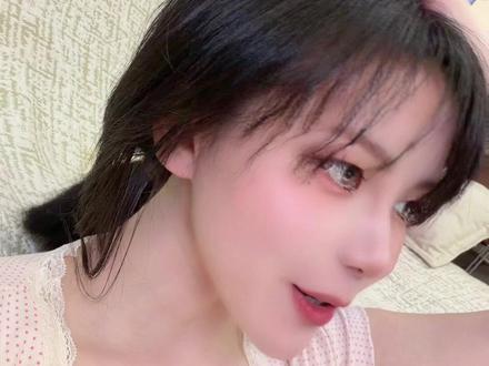 希望我们能跨出这一步,每一位小伙伴都可以找到自己优质的真爱,在彼此的世界里相互启发,深度共鸣❤️#智慧人生 ##提升自己 #人生感悟 #爱情