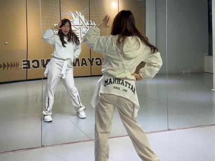 #她的专属bgm #mspotato #土豆舞 #中山热门 #舞蹈教学 《土豆舞蹈挑战》横栏三沙成人零基础学舞蹈,认准星焱街舞