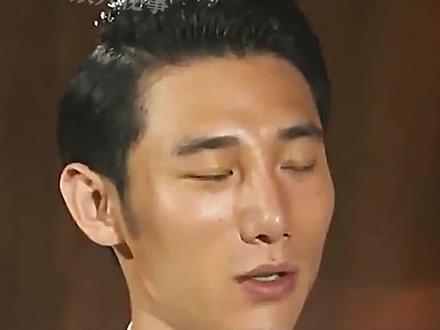 白冰靠一支舞俘获成龙,事业巅峰期下嫁男模,不曾想竟然沦为同妻