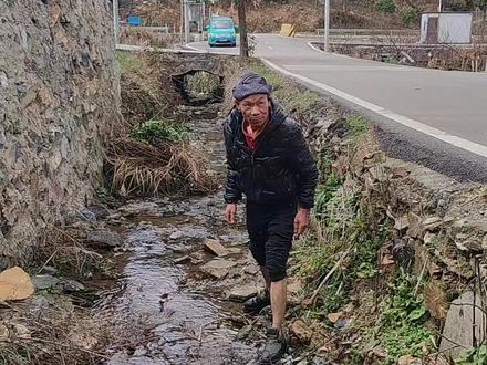 创抖音#抖音解说 @沩山济公《有故事的人》