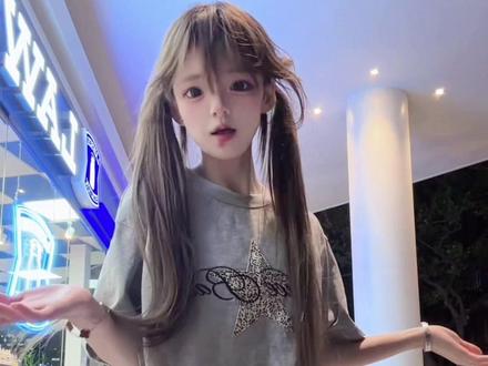 小妹妹你挺牛逼克拉斯呀#NICEBAD#原创 #娜少摇