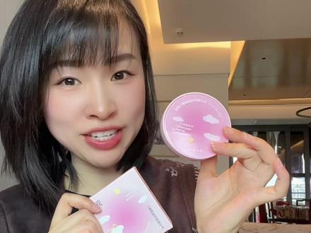就冲这个气垫的颜值也赚了,哈哈哈,臭美的女儿可开心了#润本儿童防晒气垫 #防晒气垫 #儿童防晒气垫