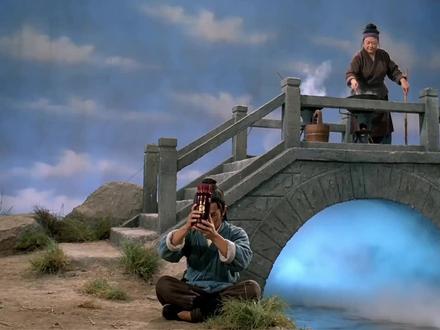 樵夫发现了酱板鸭的触发机制能否终结轮回?
#邵氏 #雪山救狐狸 #你是否在雪山救过一只狐狸