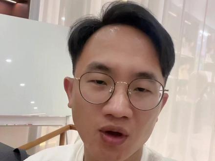 主要还是他们更有qian吧……
#美发人 #假发 #犹太人 #假发源头工厂
