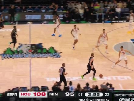 一场极其“抽象”的比赛,火箭惨遭大逆转,创下一历史耻辱记录!#森林狼逆转火箭 #兰德尔准绝杀火箭