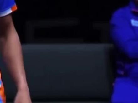 头哥一直吐槽风太大了,太夸张了 #王楚钦 #孙颖莎