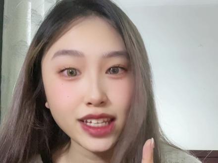 还处于手抖的0基础朋友不知道画线,可以用用钢笔方式画线条哦
能够画出两端细中间感觉啦~#绘画教学 #手绘线稿 #板绘练习