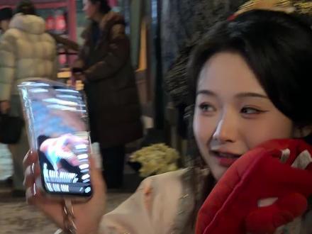 两个小宝互相剧宣~都来看我们《攻略苗疆少主》 & 《嗜血妖狐镇妖司主来撑腰》🫰🏻@至春禾 @一航 #至春禾 #一航 #新婚休夫