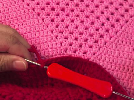 大家期待已久的扇形镂空花来啦!搭配毯子美美哒!