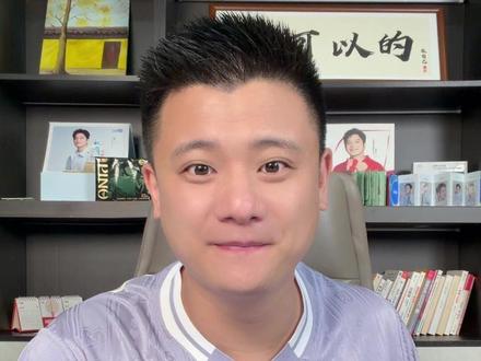 国乒陪练换樊振东同款胶皮 有什么样的原因在里面?#樊振东 #国乒 #乒乓球