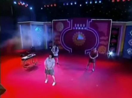 谌龙出名舞蹈(手动狗头)#羽毛球#谌龙