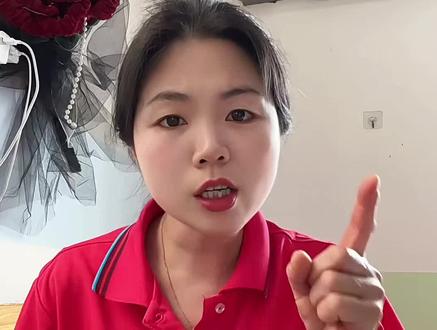 万万没想到,微信文件传输助手居然藏着这么实用的隐藏功能!
视频提取音频、视频转MP3、把视频里的音乐做成手机铃声,保姆级教程来了!
不用下载任何软件,手机一键操作,华为、苹果、vivo全机型通用,新手10秒就能学会!
#视频提取音频 #视频转MP3 #手机铃声制作 #微信隐藏功能 #mp3转换