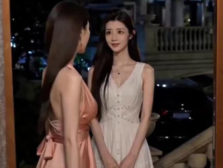 差点让你过上好日子,毒闺蜜 本视频由 #即梦AI 出镜模式制作 #AI分身戏精大赛 #用即梦AI过戏瘾 #毒闺蜜 #差点让你过上好日子
