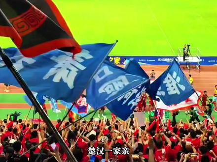 徐州很强也讲情谊 听说还给宿迁造了一个“霸王鼎”… 这就是徐州人 这就是徐老大 这就是格局…#徐州#苏超#宿迁 #友谊#抖in主场