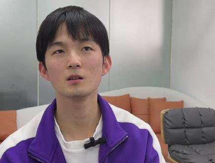 #根据脸型设计发型 #男士发型设计 #男生发型重要性 #懂࿆你࿆的࿆发࿆型࿆师࿆ @DOU+小助手 瘦瘦男生发型合集。