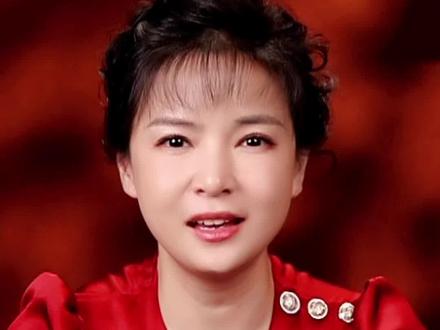 虢国夫人游春图:到底谁才是虢国夫人?
#名画 #虢国夫人游春图 #声量计划 @荷风拍卖 @DOU+小助手