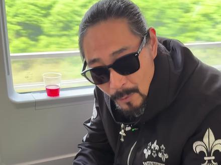 出差过安检超级方便的行李箱,站着就能一键开仓真的绝了! #行李箱 #出差旅行必备 #旅行好物 #邢翰卿