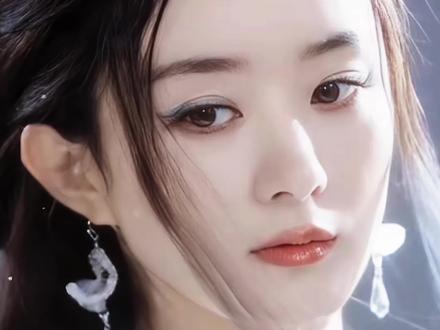 #赵丽颖 反派碎梦仙君造型,好像十年前花千骨中的古灵精怪的小骨已成师尊的模样,好怀念呀!