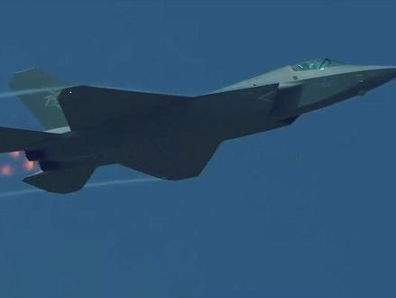 强得离谱!涡扇19现身新加坡航展:近12吨推力,碾压美同型号 #军事科普 #军事迷 #军事爱好者