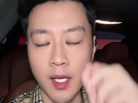 NPD在家里和外面竟然是两副面孔!
