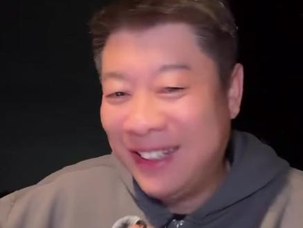 杰二就如电影己散场.剧已结局.各自安好吧!从此也在无杰二.#贵阳二小姐 #杰少 #贵阳二小姐杰少 #凡音说 #各自安好互不打扰 @贵阳二小姐🐮 @杰少(SOSOLEE) @凡音说