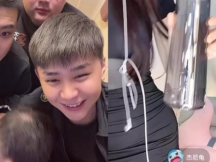 四个色蓝齐聚#斩虍 @斩虍