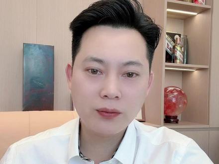 黄金暴跌的四大原因,抄底还是跑? #黄金 #黄金暴跌 #美联储 #黄金行情