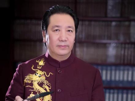 聊天的时候喜欢两手插在口袋里代表什么?#国学智慧 #涨知识#黄道