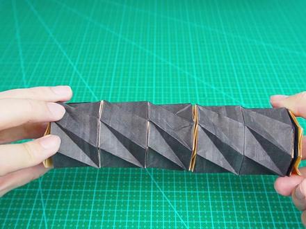 折纸减压魔术环,好好玩#手工 #折纸