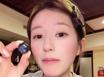 露思推荐的超级脆的蓝莓!!脆门永存!!还有花香味#赵露思 #赵露思推荐 #赵露思同款 #赵露思直播 #赵露思助农