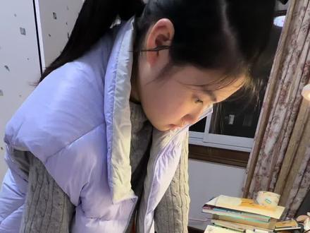 小孩姐今天脑洞大开,果然还是新脑子好使😆#原创手绘